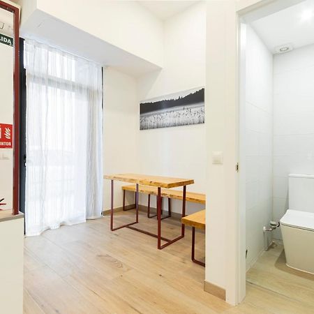 Luciente Apartment Madrid Bagian luar foto