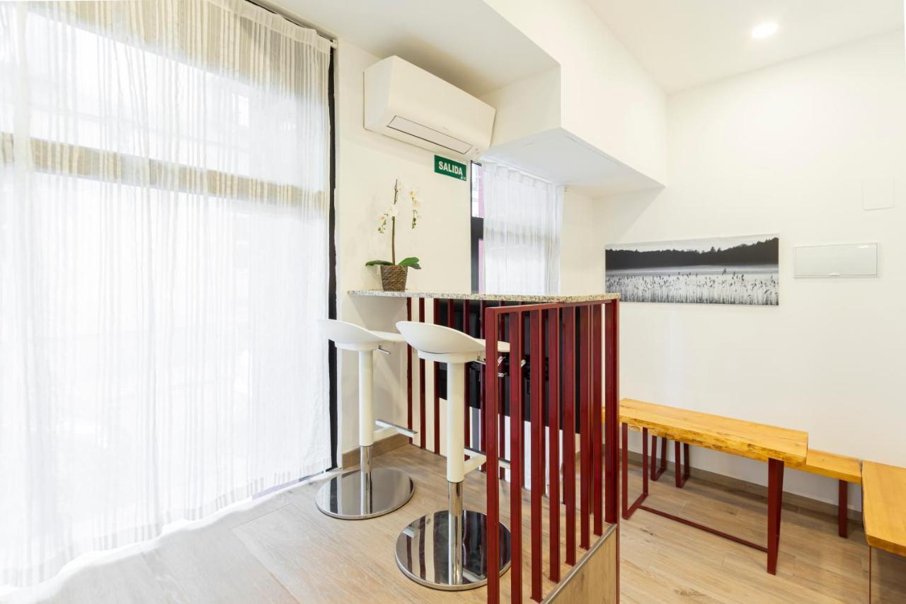 Luciente Apartment Madrid Bagian luar foto